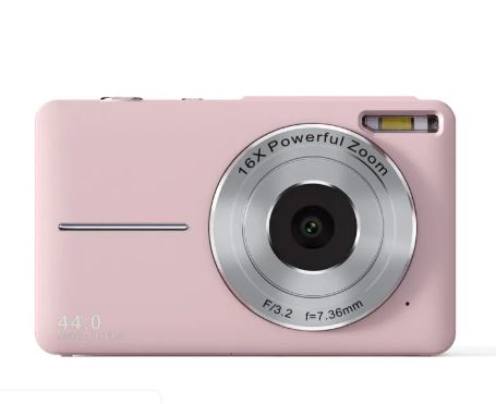 Digital Camera for Traveling